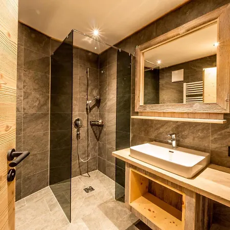 Almhittn - Luxus Апартаменты Финкенберг