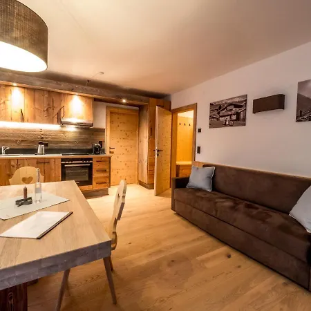 Almhittn - Luxus Apartament Finkenberg