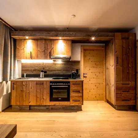 Almhittn - Luxus Apartament *